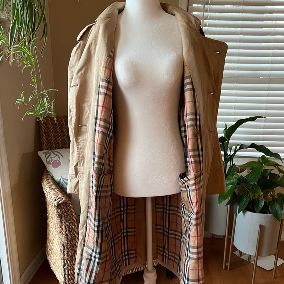Authentic Vintage Burberry London Trench Coat Classic - Picture 5 of 13